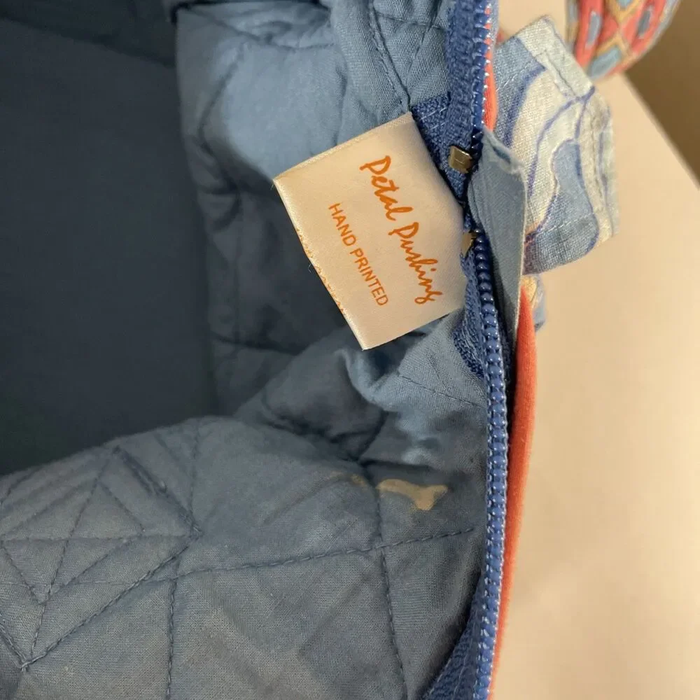 Petal Pushing quilted duffle